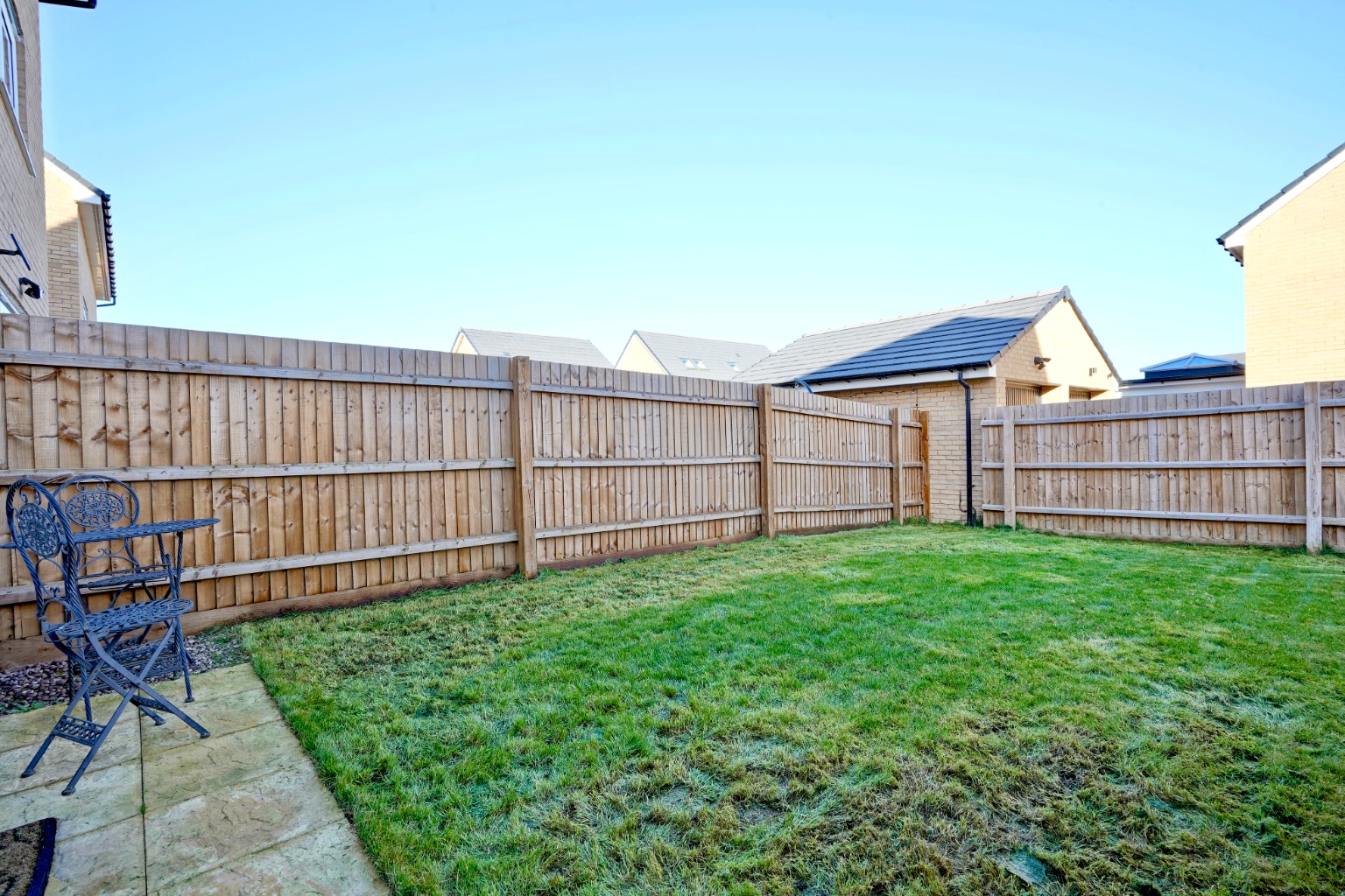 3 bed semi-detached house for sale in Gumcester Way, Huntingdon 13