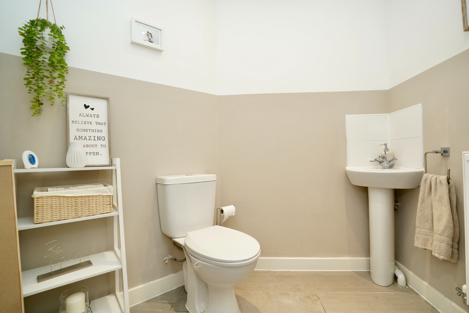 3 bed end of terrace house for sale in Gardener Crescent, Huntingdon  - Property Image 7