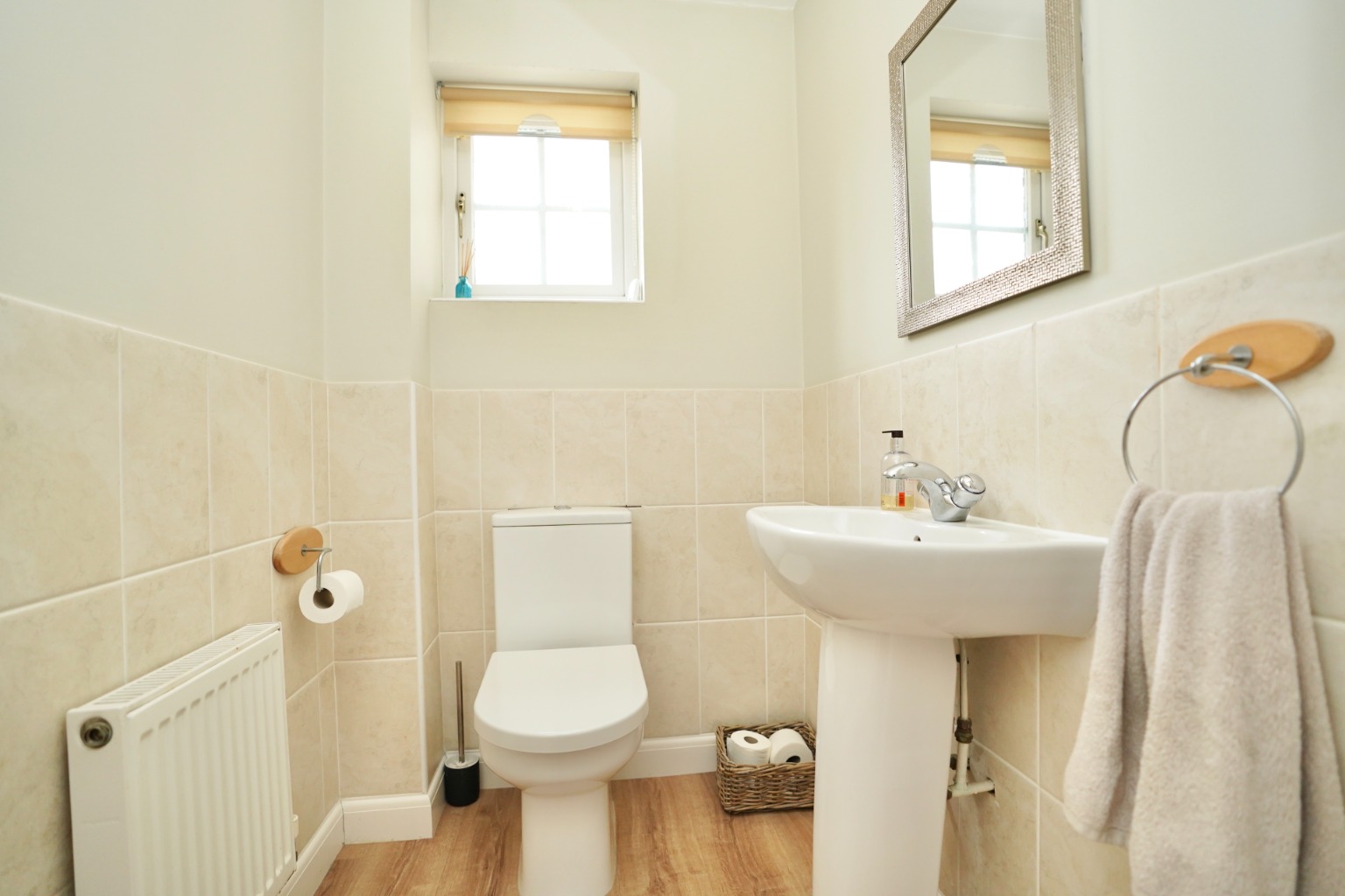 4 bed detached house for sale in Headlands, Huntingdon  - Property Image 6