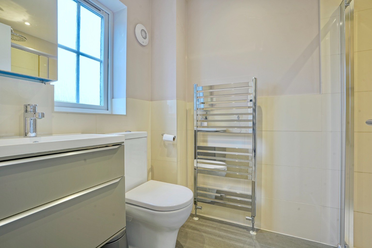 4 bed detached house for sale in Headlands, Huntingdon  - Property Image 12