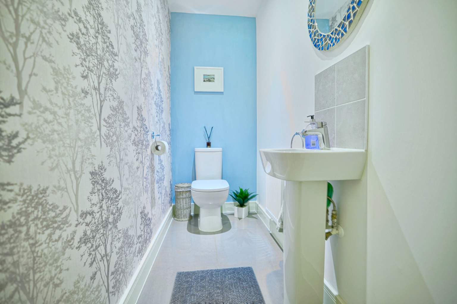 5 bed detached house for sale in Hurricane Close, Huntingdon  - Property Image 8