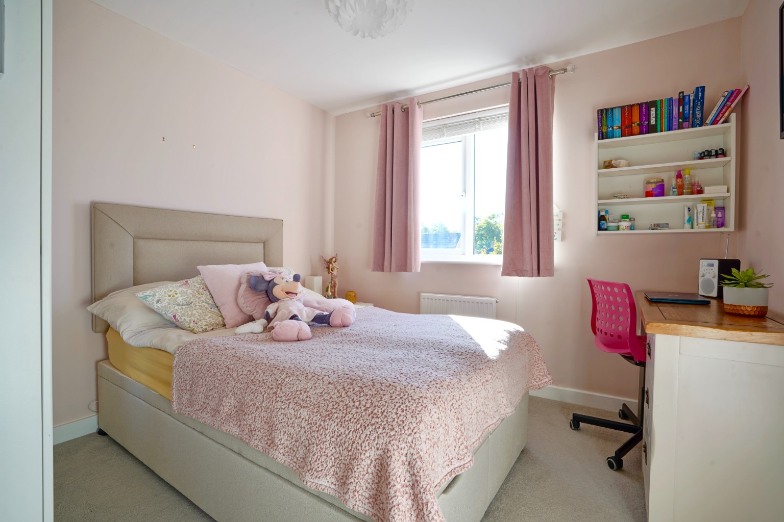 3 bed detached house for sale in Bloomfield Drive, Huntingdon  - Property Image 9