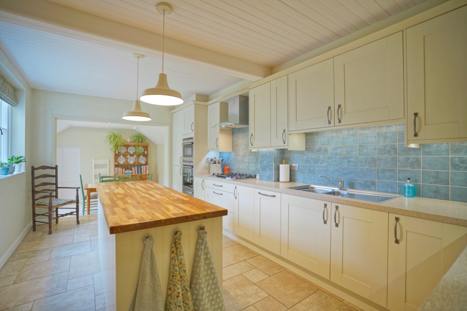 5 bed detached house for sale in New Road, Chatteris  - Property Image 5