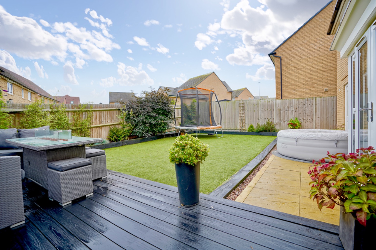 4 bed detached house for sale in Carter Lane, Huntingdon  - Property Image 4