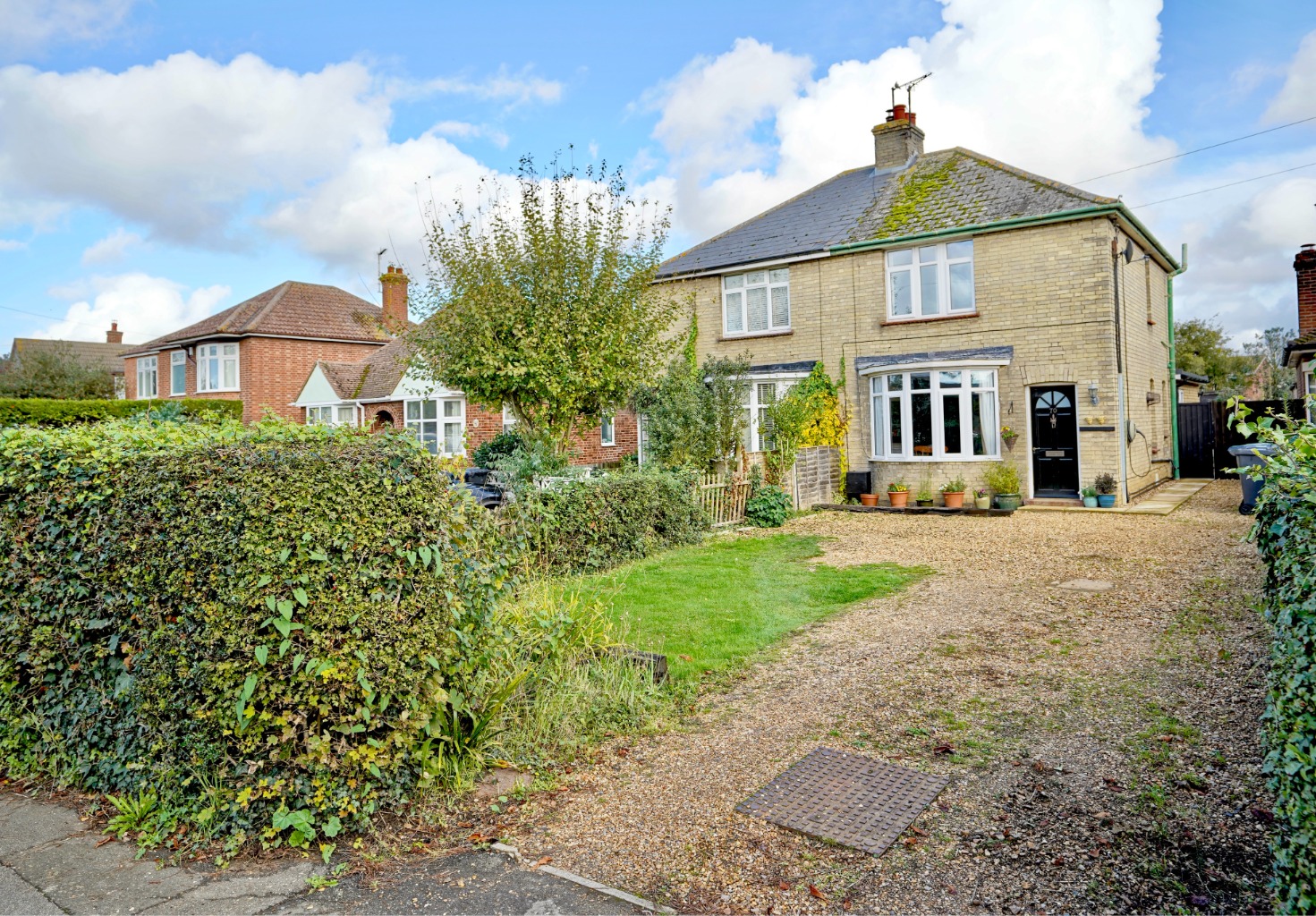 3 bed semi-detached house for sale in Ramsey Road, Huntingdon - Property Image 1