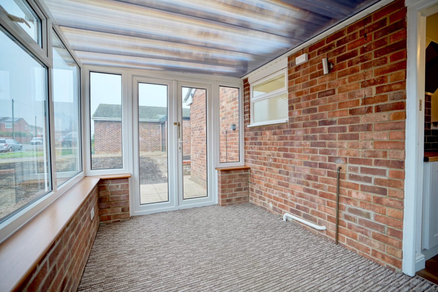 2 bed semi-detached bungalow for sale in Headlands, Huntingdon  - Property Image 7