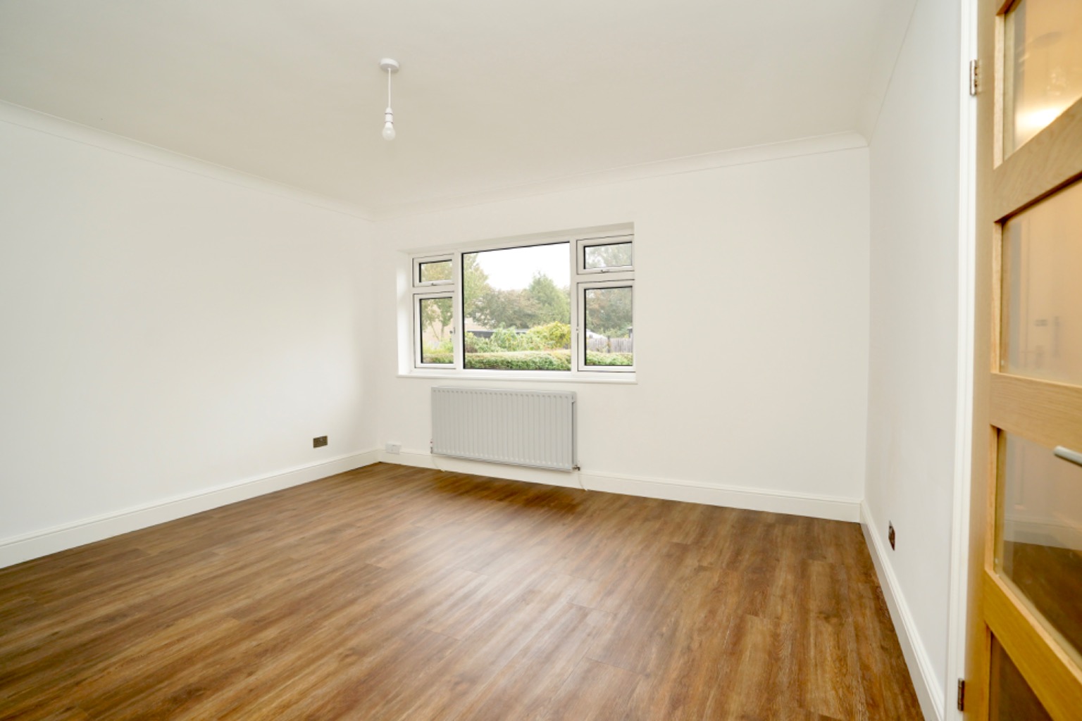 2 bed semi-detached bungalow for sale in Headlands, Huntingdon 2