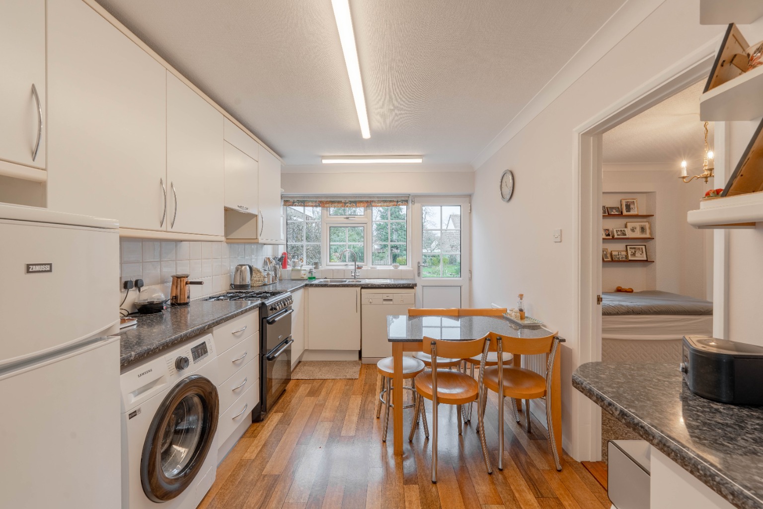 4 bed link detached house for sale in Great North Road, Huntingdon  - Property Image 12