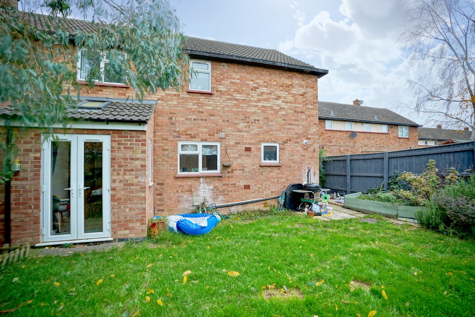 4 bed semi-detached house for sale in Churchill Avenue, Huntingdon  - Property Image 14