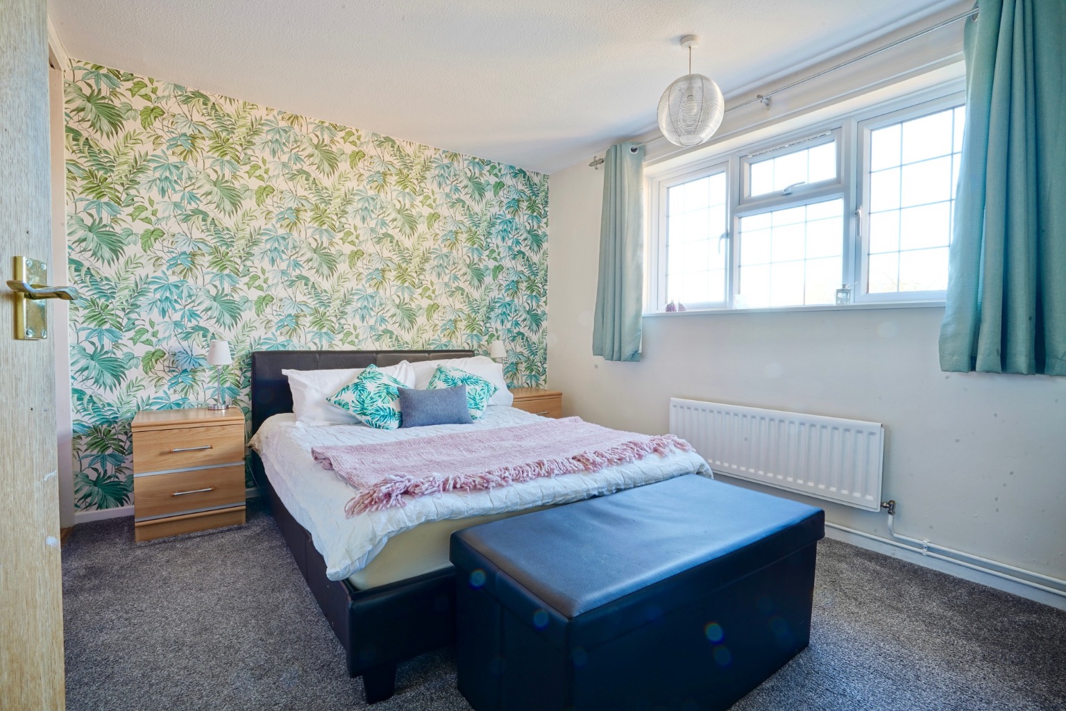 4 bed semi-detached house for sale in Churchill Avenue, Huntingdon  - Property Image 10