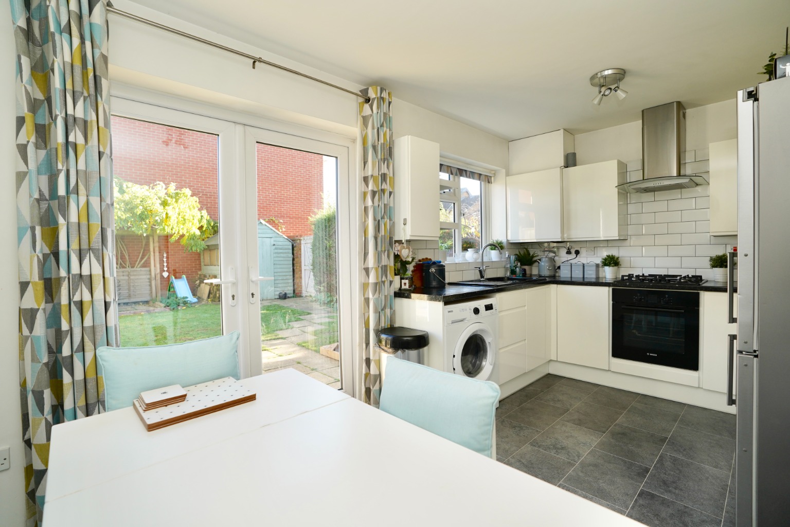 3 bed semi-detached house for sale in Lomax Drive, Huntingdon 1
