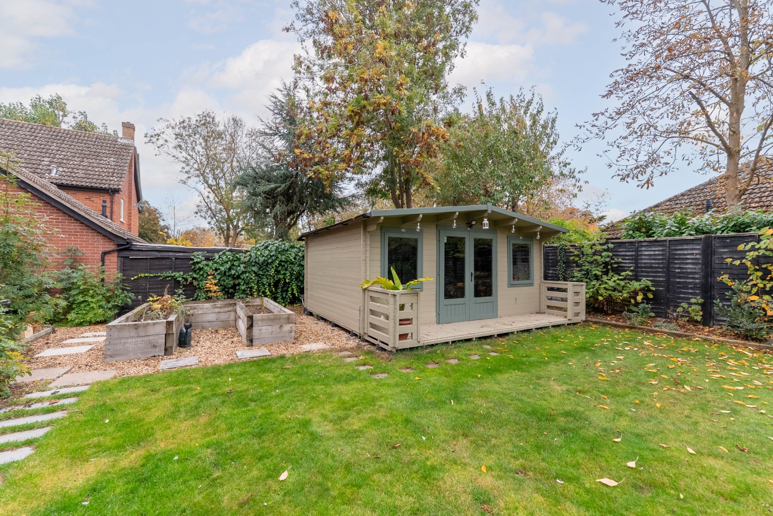 4 bed detached house for sale in Scotts Close, Cambridgeshire  - Property Image 24