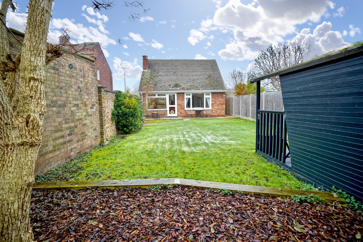 3 bed detached bungalow for sale in Kings Hedges, St. Ives - Property Image 1