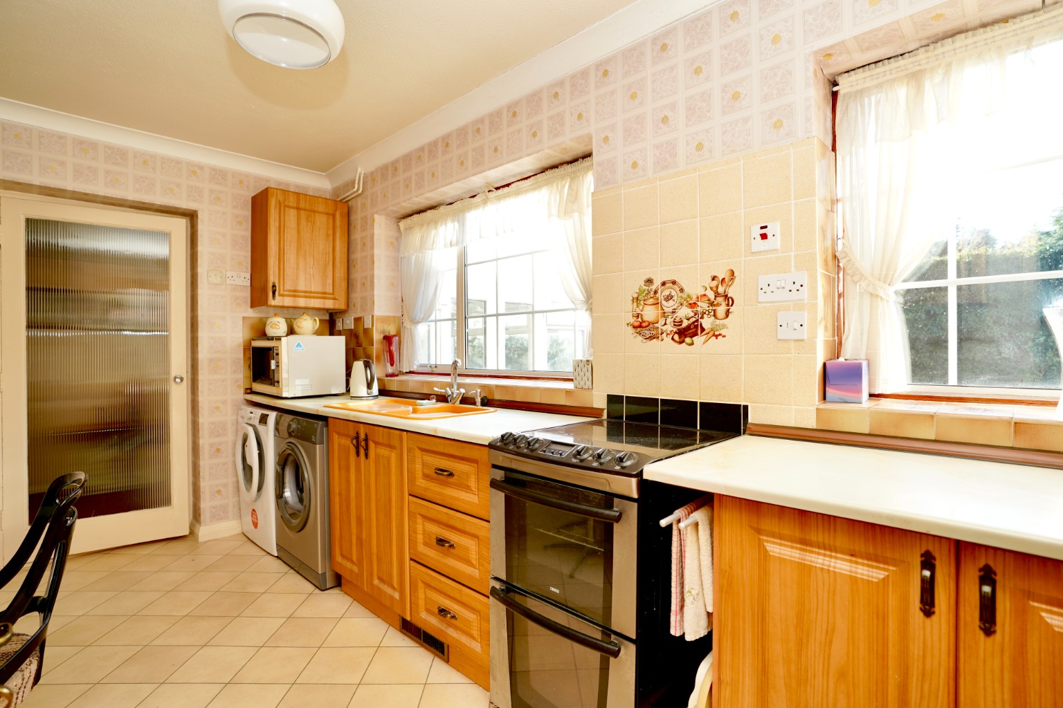 3 bed detached house for sale in Pennington Road, Huntingdon 6