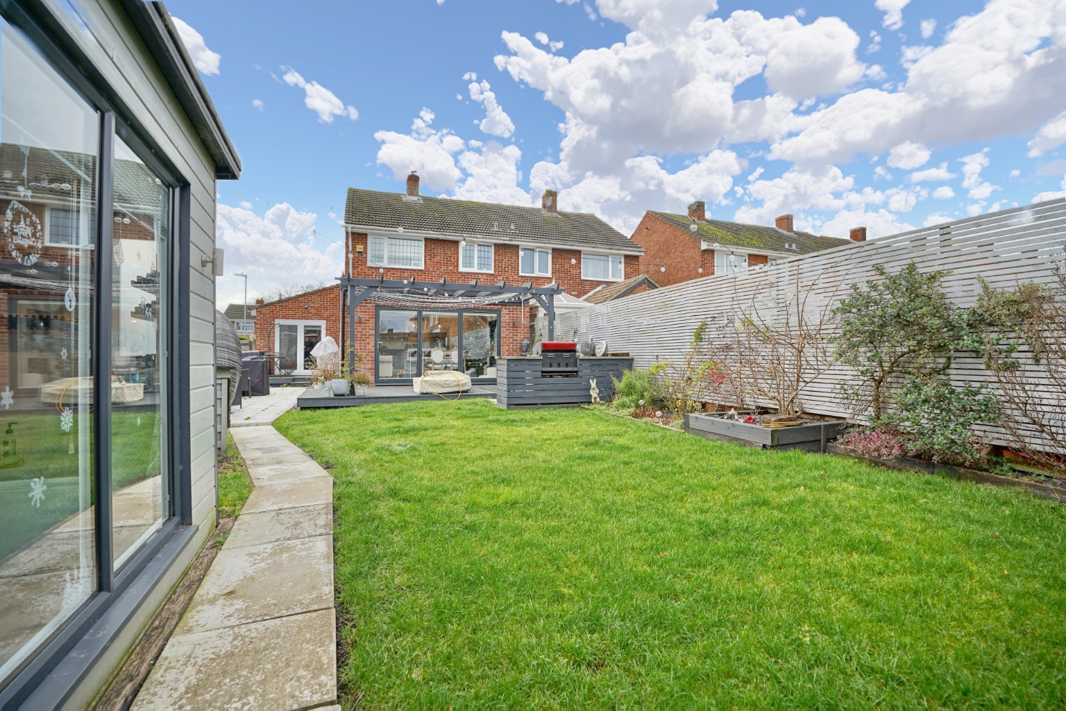 3 bed semi-detached house for sale in Prospero Way, Huntingdon  - Property Image 4