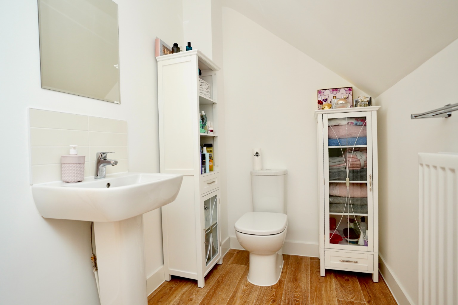3 bed terraced house for sale in Jaric Lane, Cambridgeshire  - Property Image 8