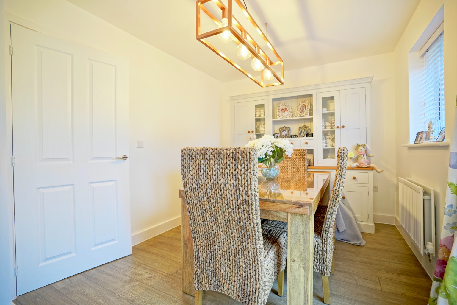 3 bed terraced house for sale in Jaric Lane, Cambridgeshire  - Property Image 6