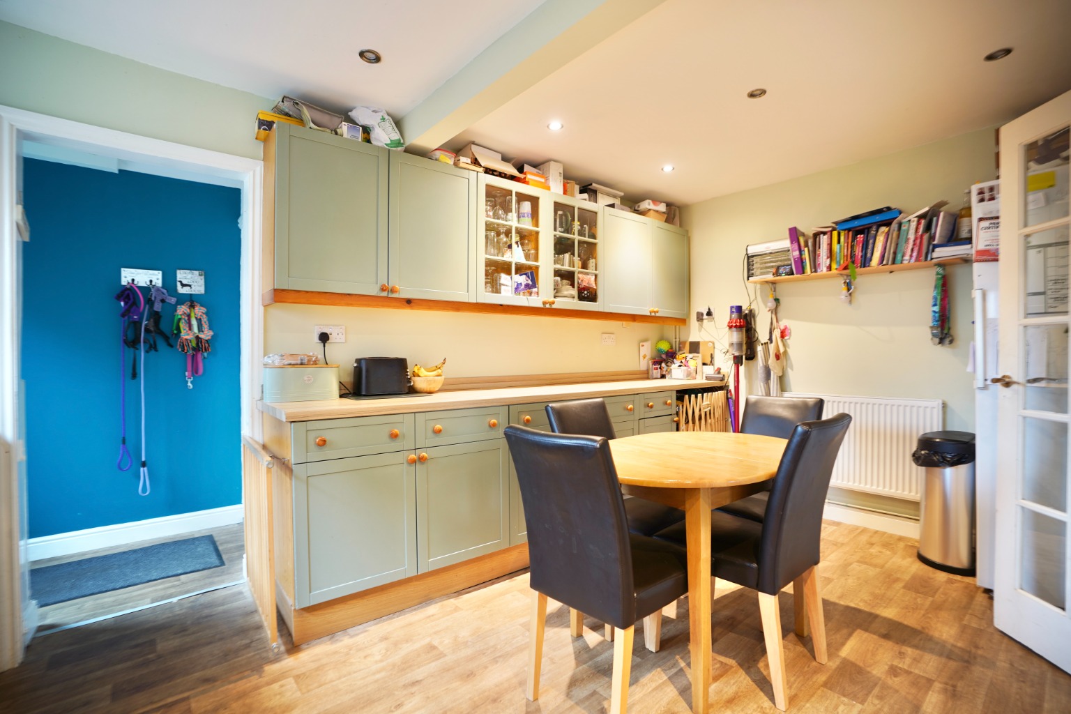 3 bed detached house for sale in Locksgate, Huntingdon 5