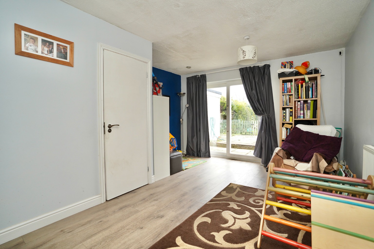 3 bed detached house for sale in Locksgate, Huntingdon 4