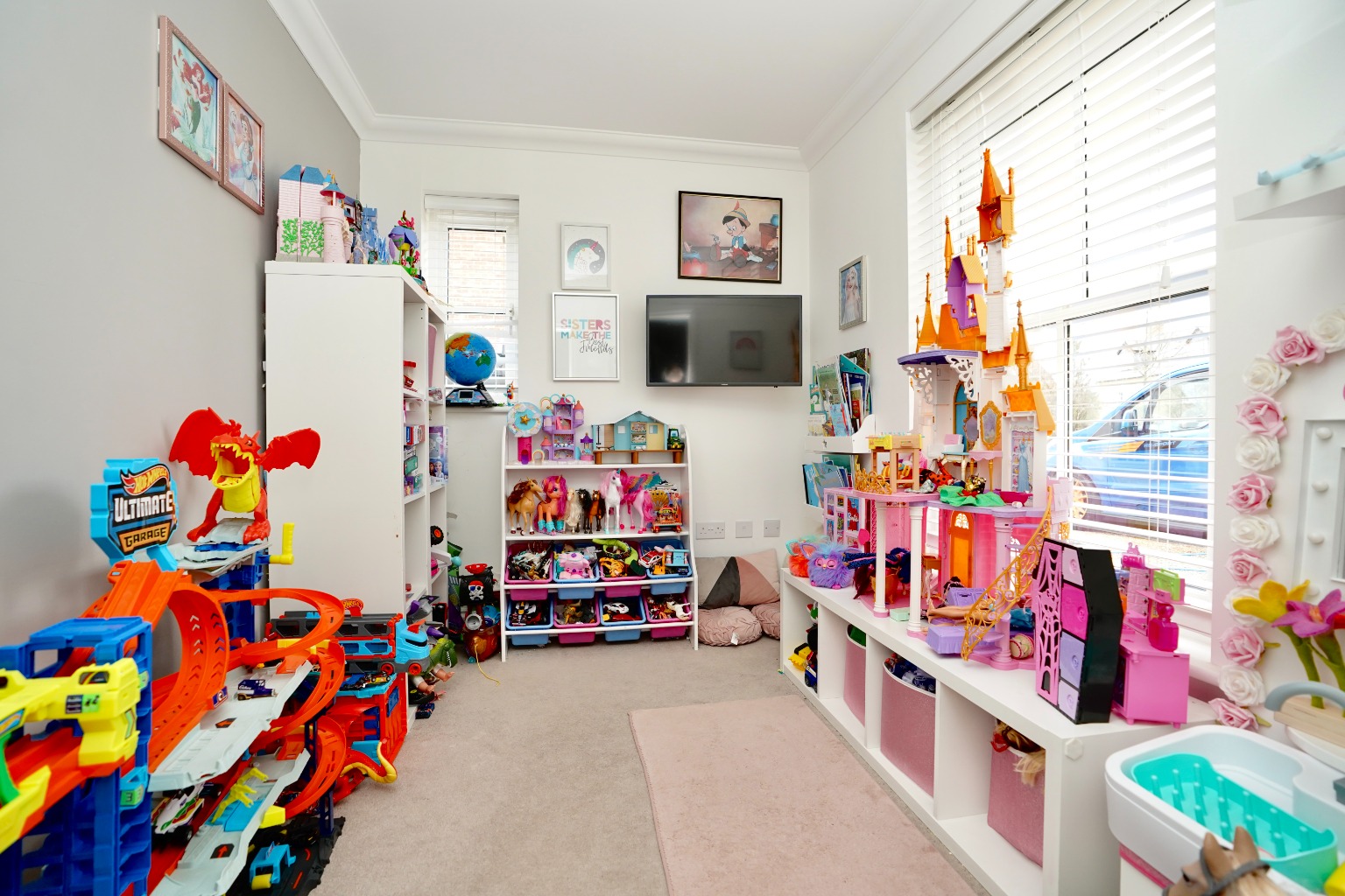 4 bed detached house for sale in Horsfall Road, Huntingdon  - Property Image 6