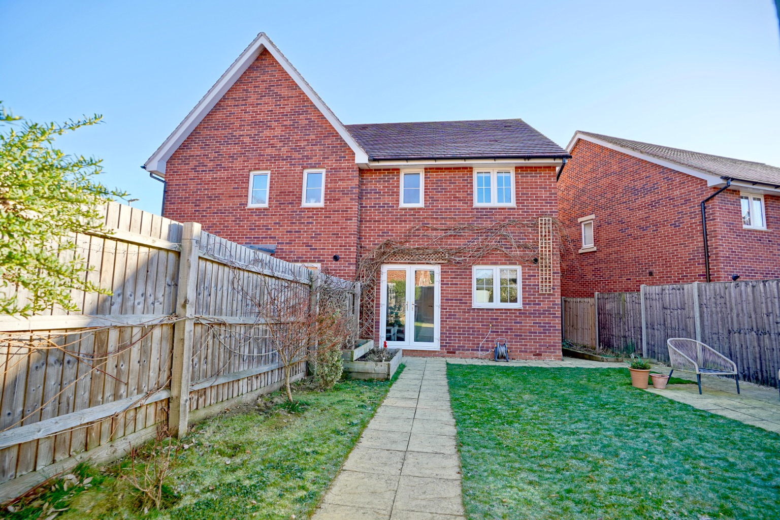 3 bed semi-detached house for sale in Brownlow Road, St. Ives 15