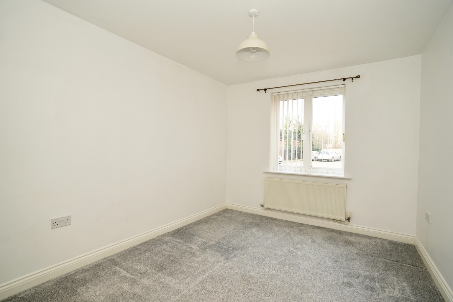 2 bed flat for sale in Leas Close, St. Ives  - Property Image 8