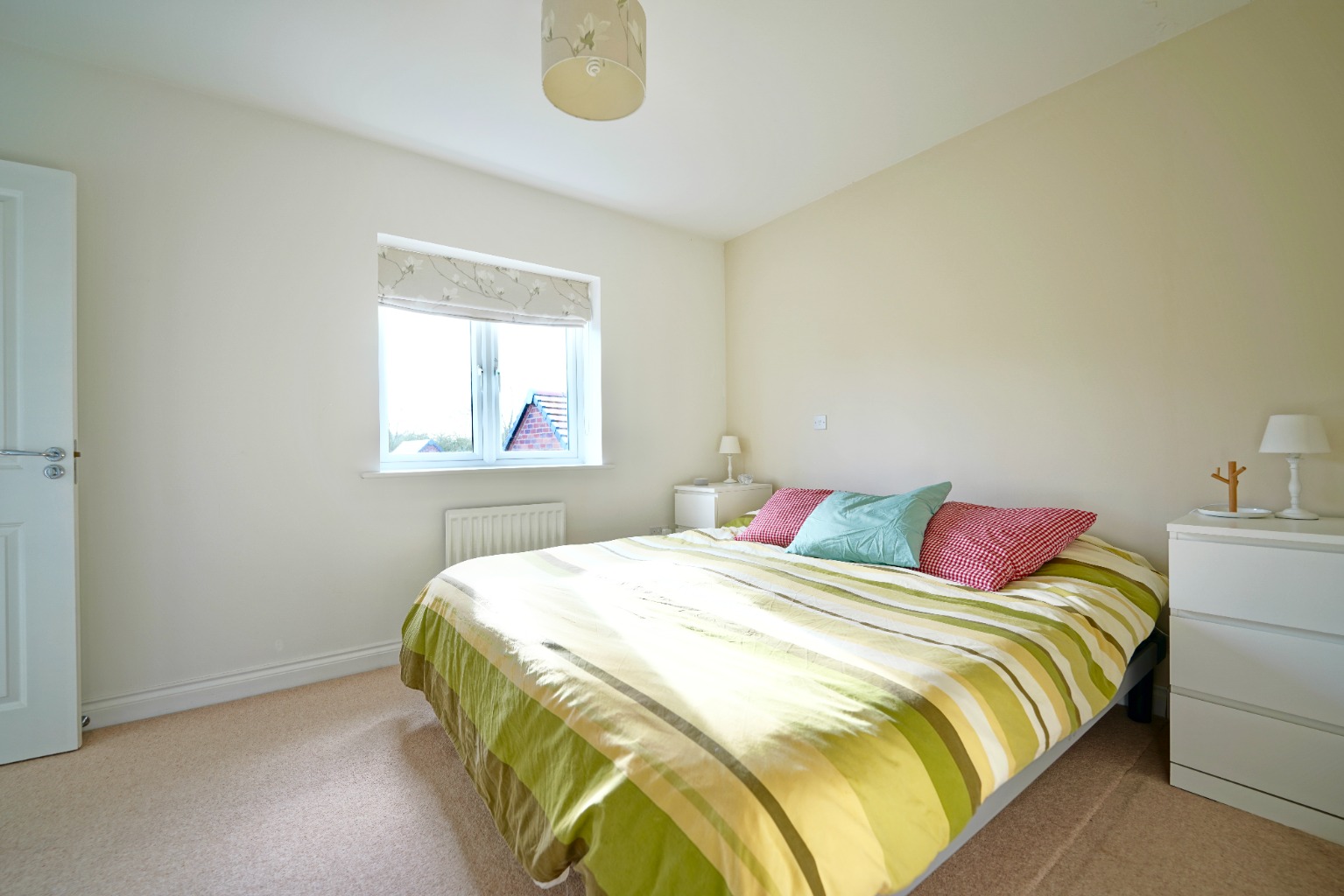 3 bed semi-detached house for sale in Hetley Close, Cambridgeshire  - Property Image 6