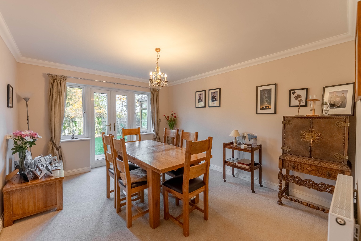 5 bed detached house for sale in Moat Close, Huntingdon 10