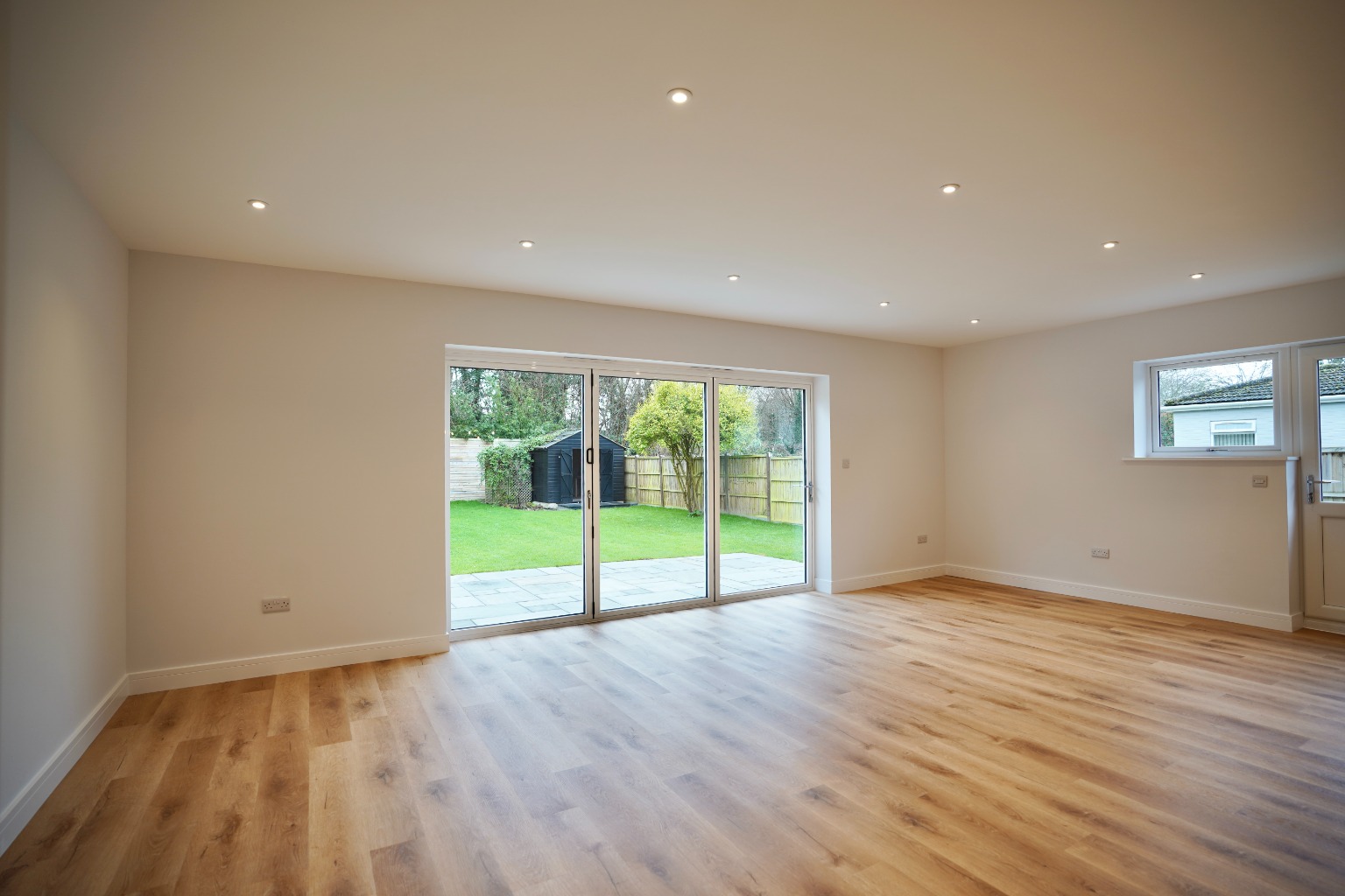 5 bed detached house for sale in Needingworth Road, St. Ives 3