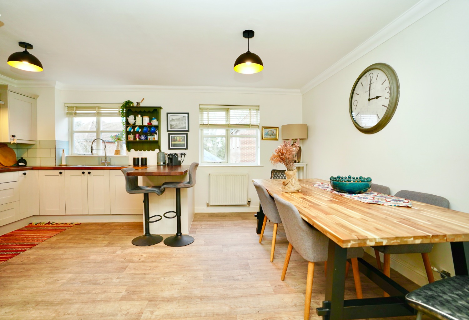 4 bed terraced house for sale in South Park Drive, Cambridge  - Property Image 2