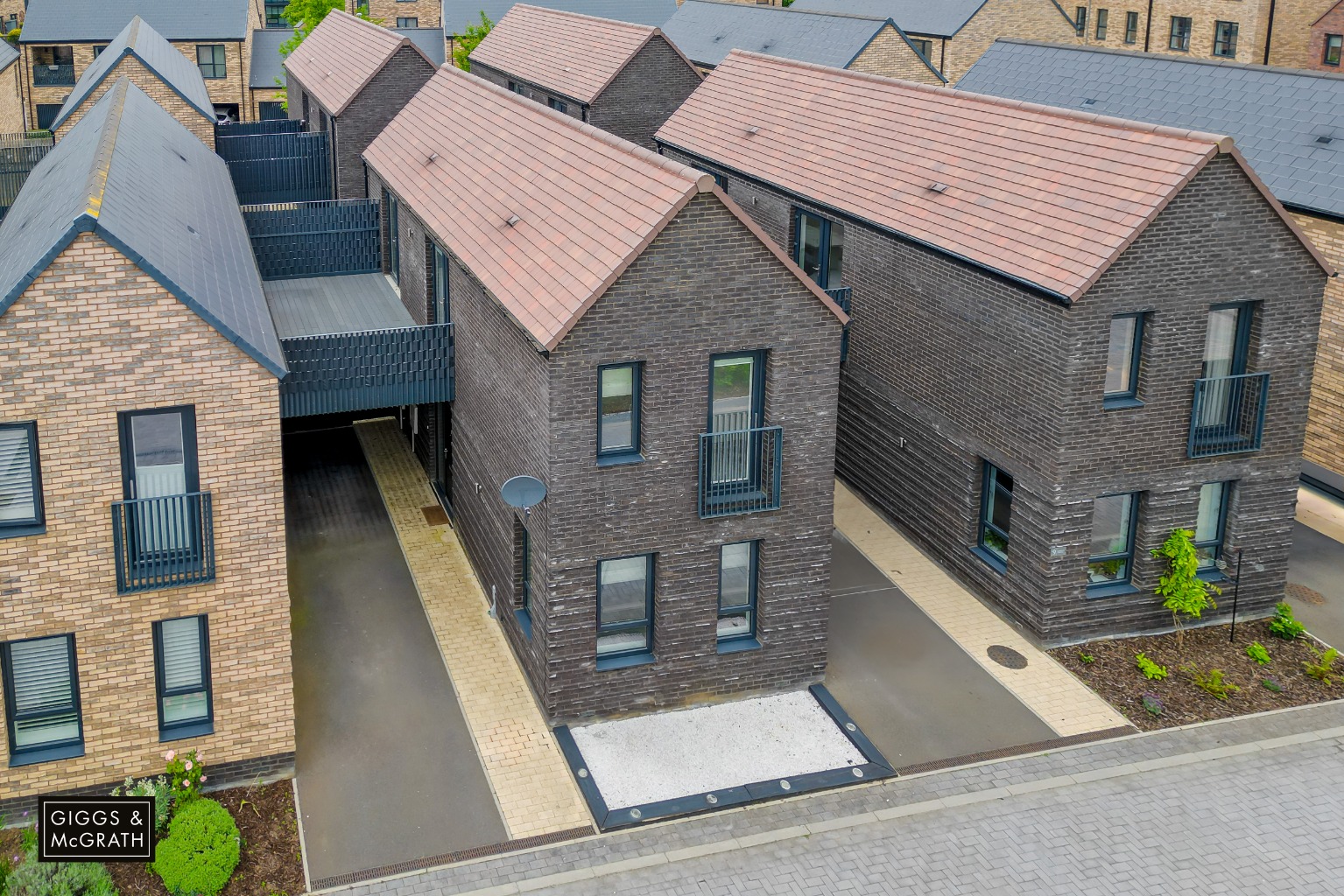 2 bed link detached house for sale in Lenveyse Avenue, Huntingdon 12