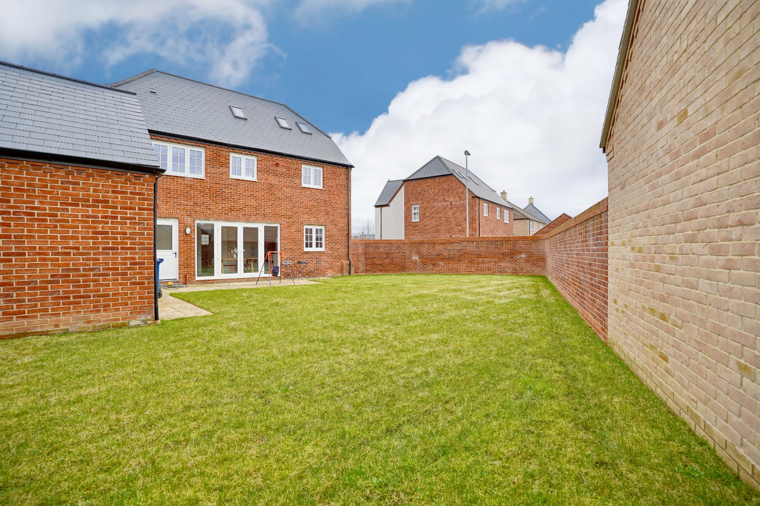 5 bed detached house for sale in Swynford Road, Huntingdon  - Property Image 15