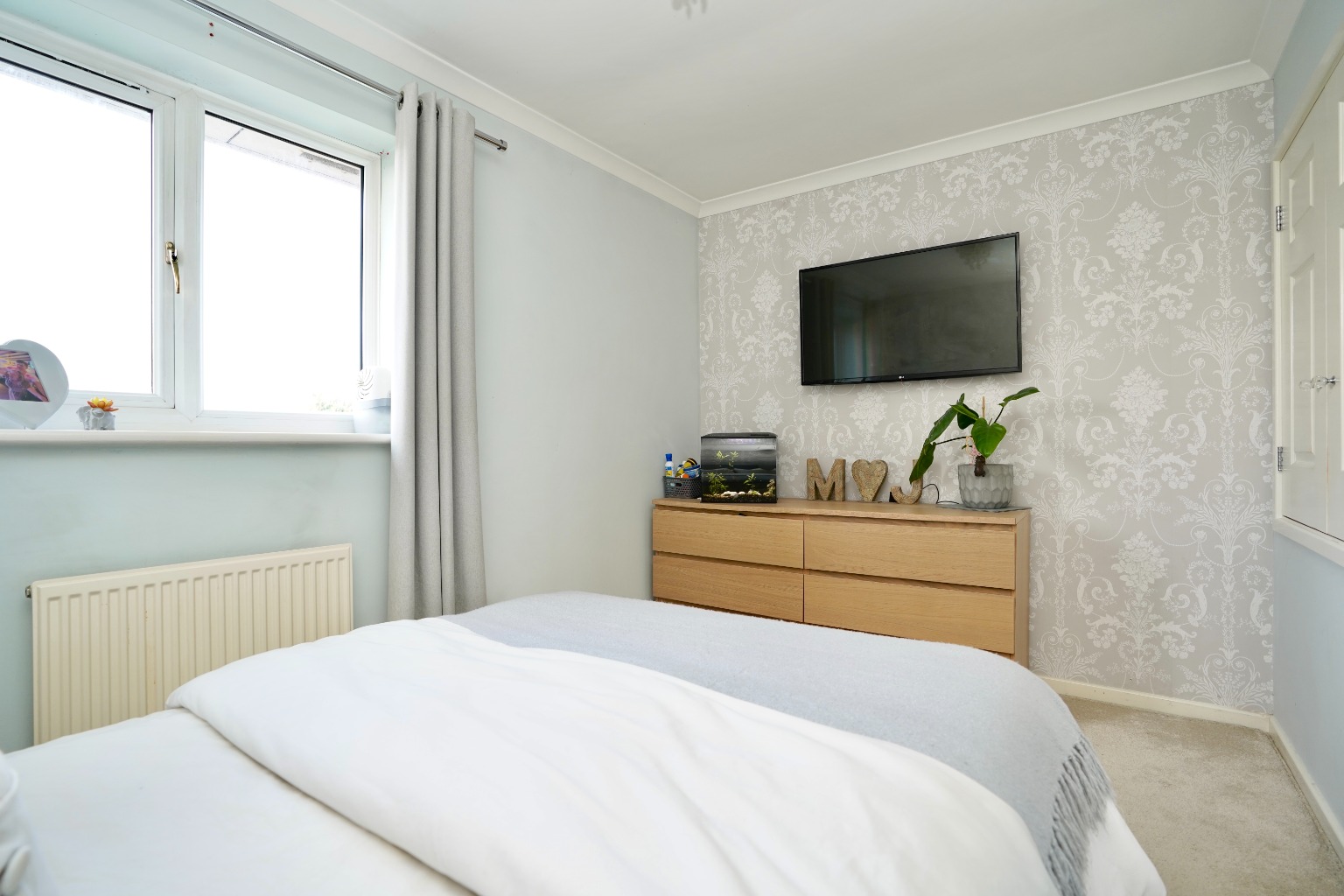 2 bed terraced house for sale in Tamar Close, St. Ives  - Property Image 9
