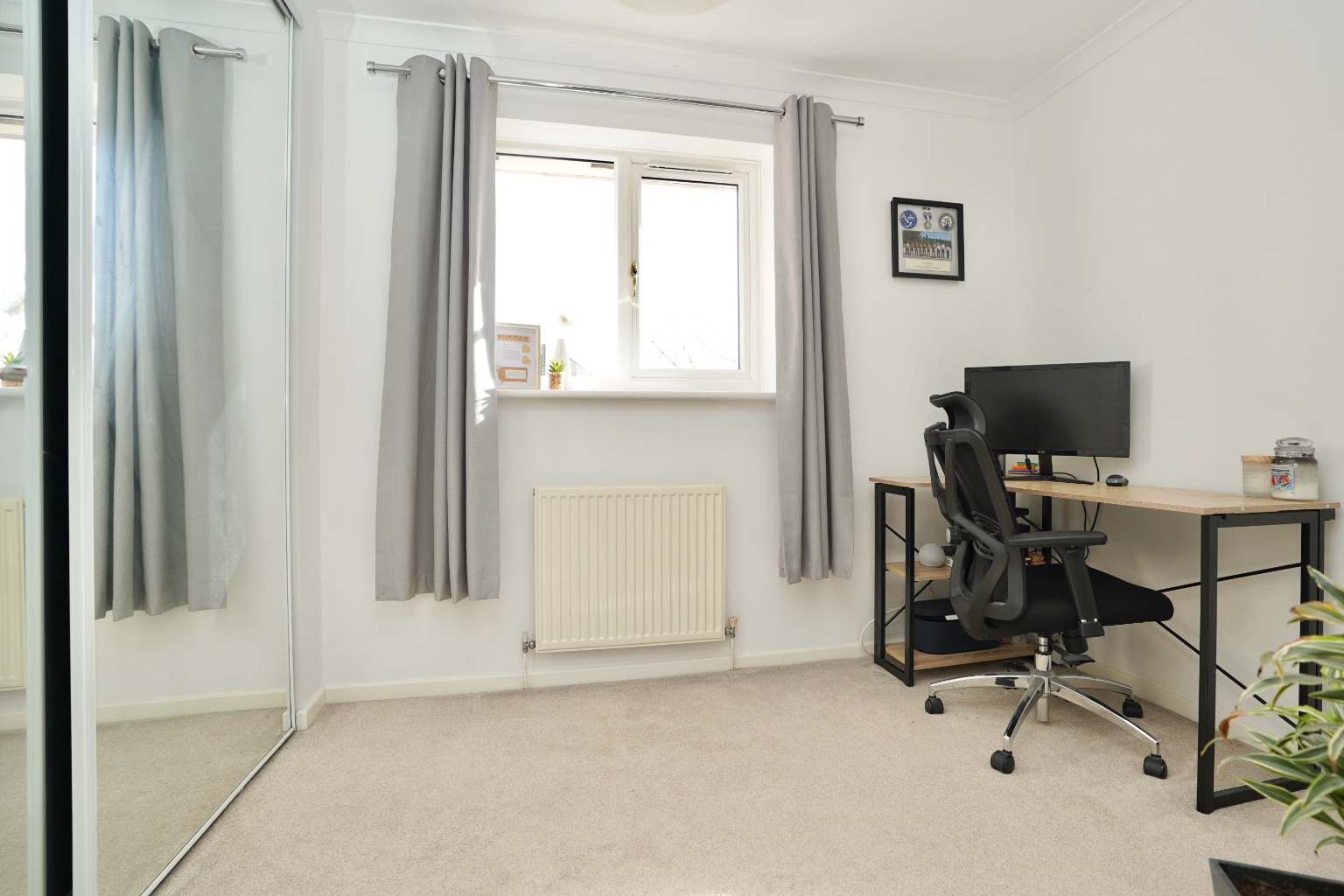 2 bed terraced house for sale in Tamar Close, St. Ives 9