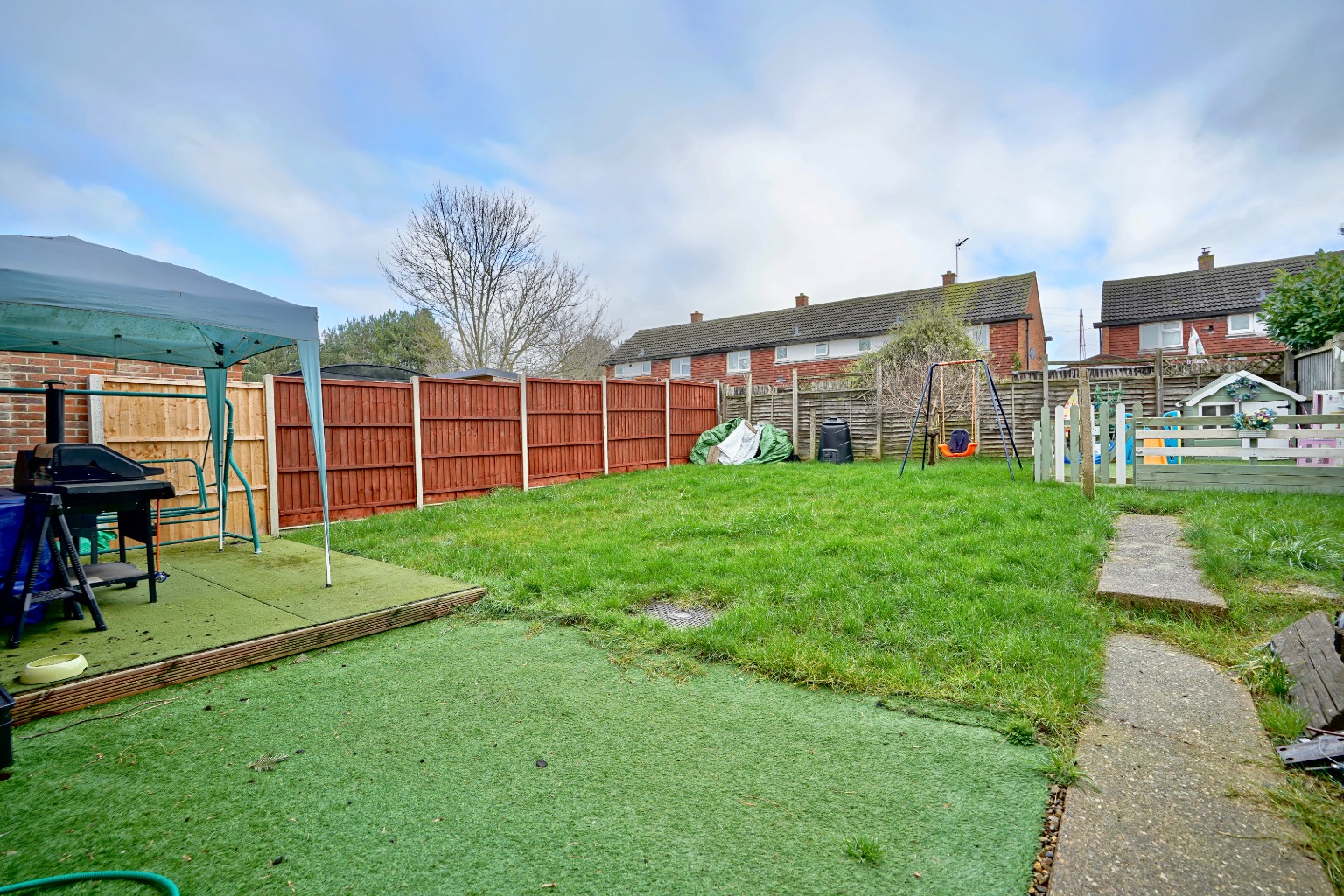 3 bed semi-detached house for sale in Churchill Avenue, Huntingdon  - Property Image 4