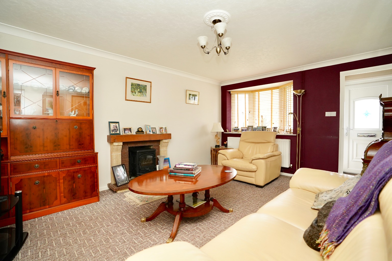 2 bed detached bungalow for sale in Wilthorne, Huntingdon 2