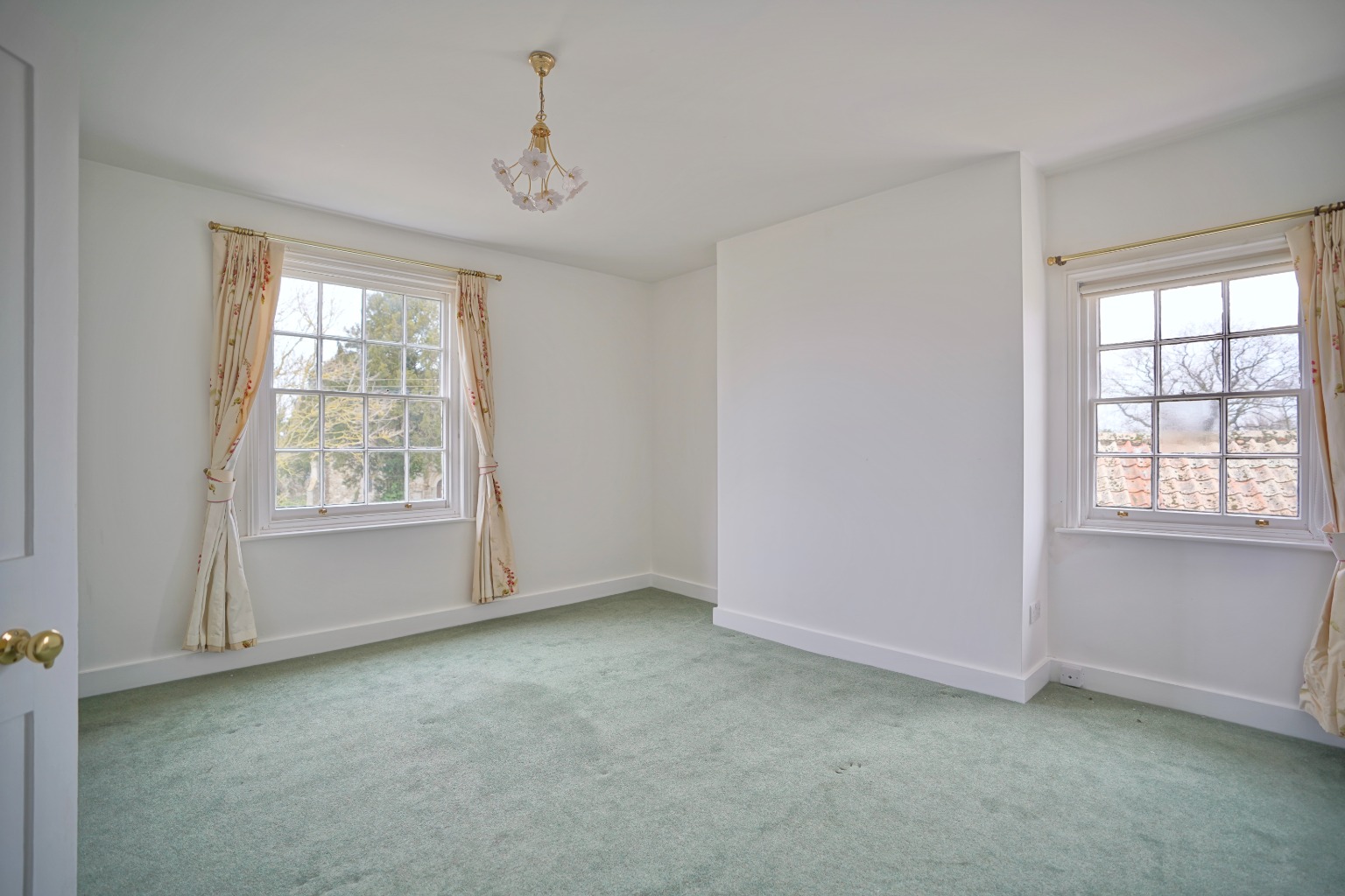 4 bed detached house for sale in Church Street, Huntingdon 15