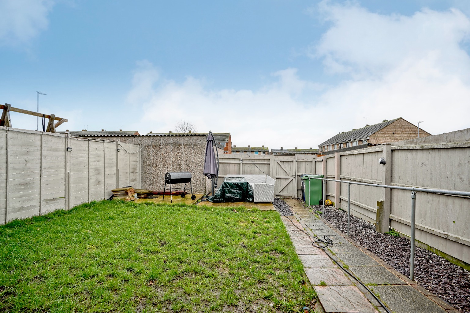 3 bed semi-detached house for sale in Prospero Way, Huntingdon  - Property Image 9
