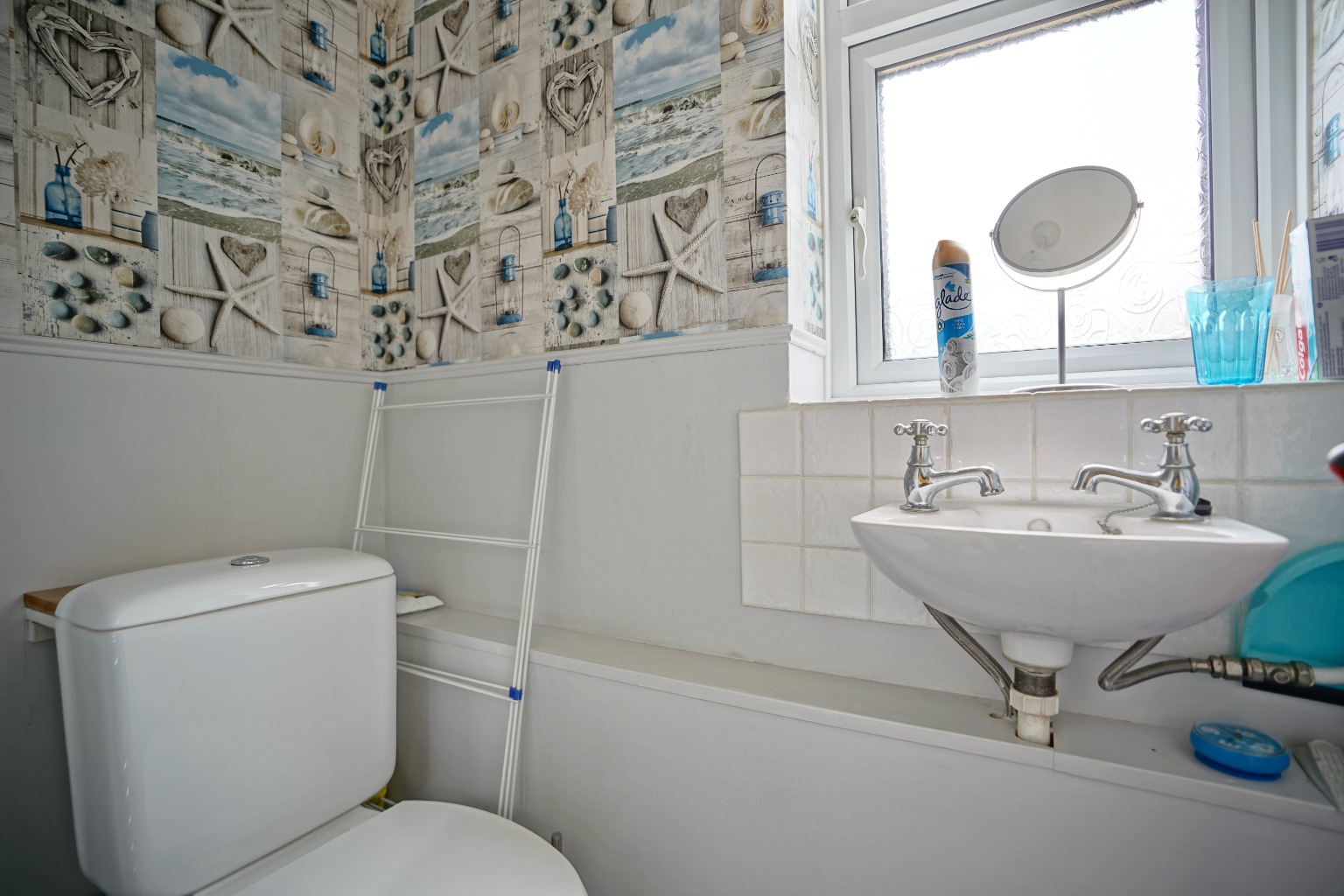 3 bed detached house for sale in Wheatfields, St. Ives  - Property Image 8