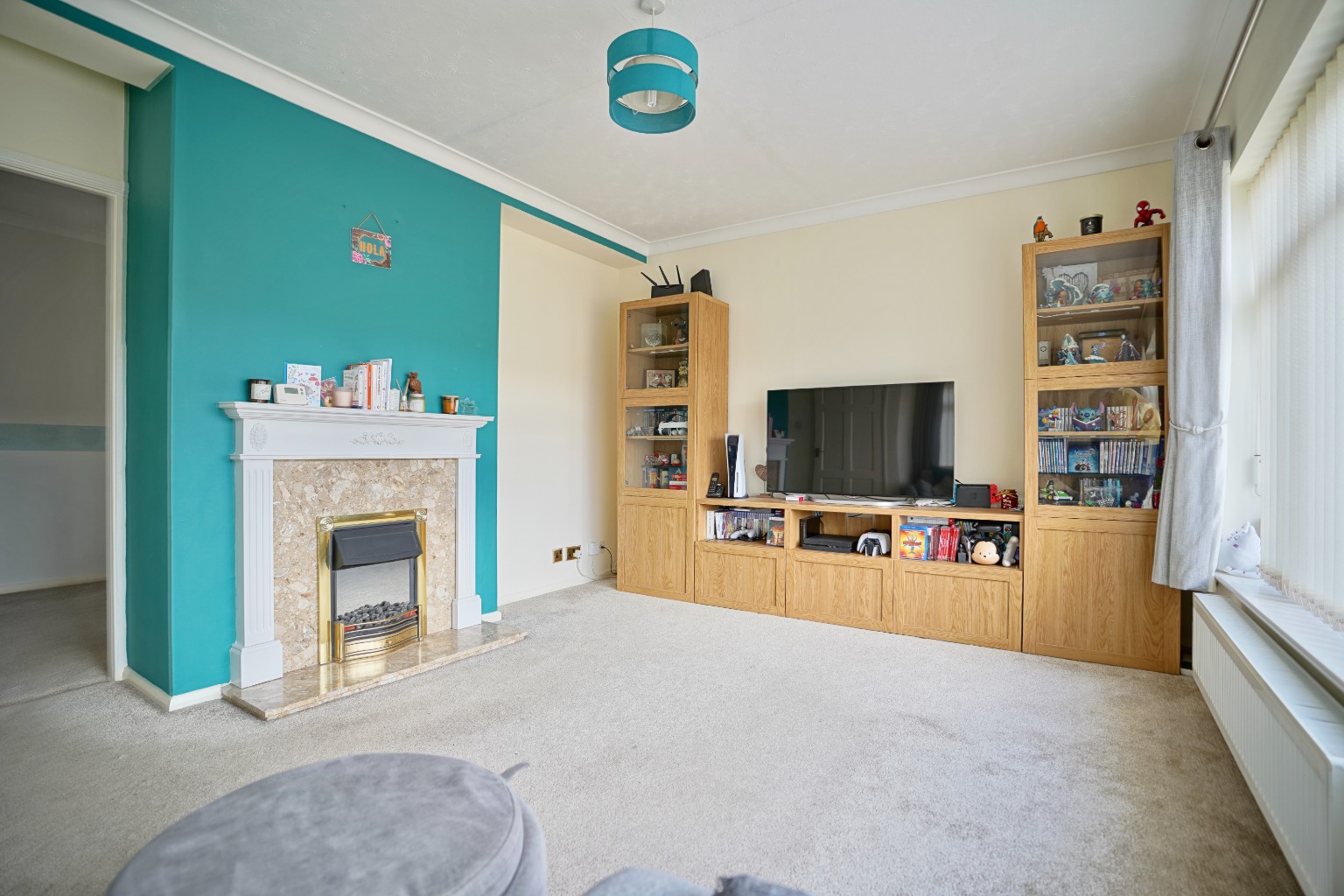 3 bed detached house for sale in Wheatfields, St. Ives  - Property Image 3