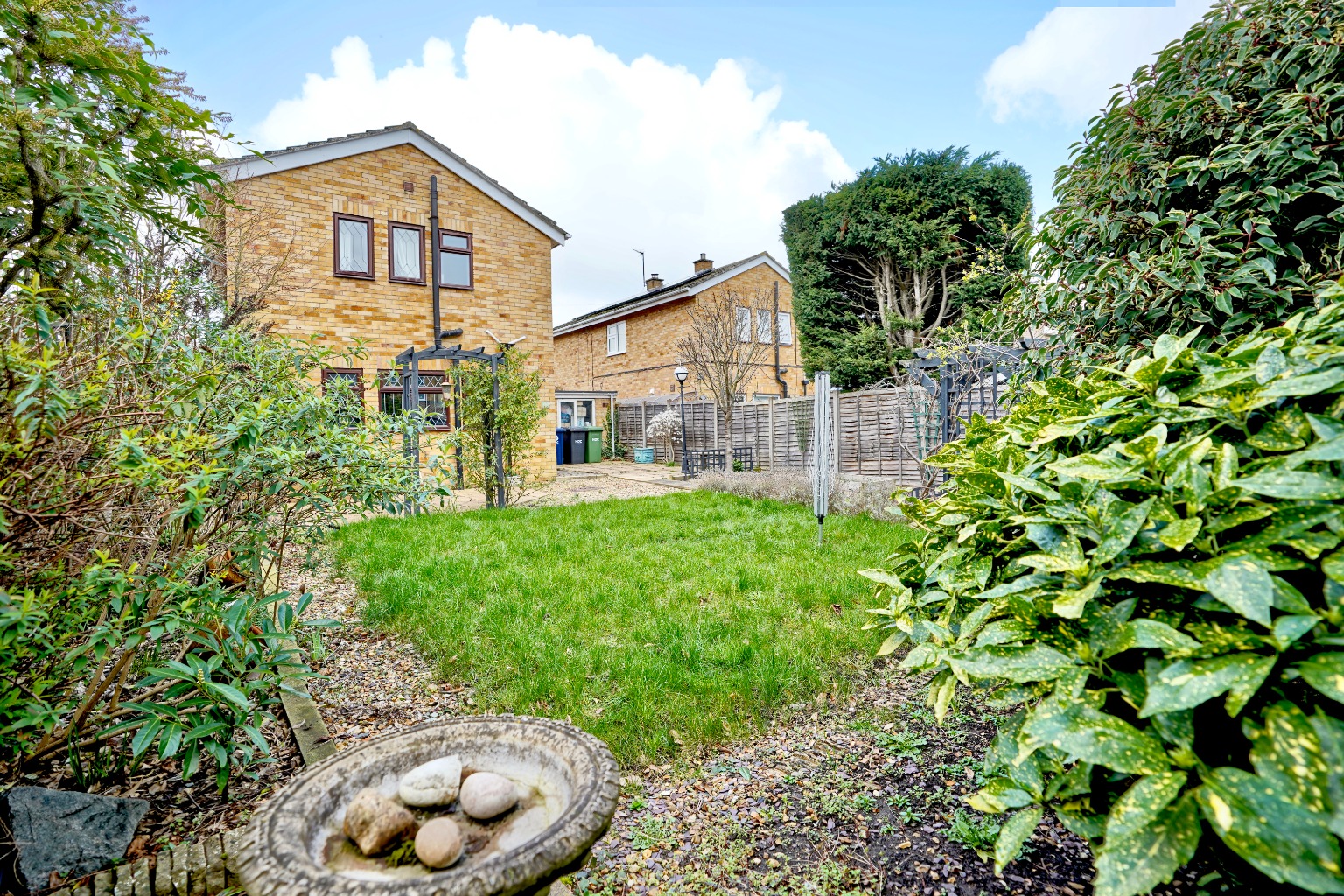 3 bed detached house for sale in Wheatfields, St. Ives  - Property Image 15