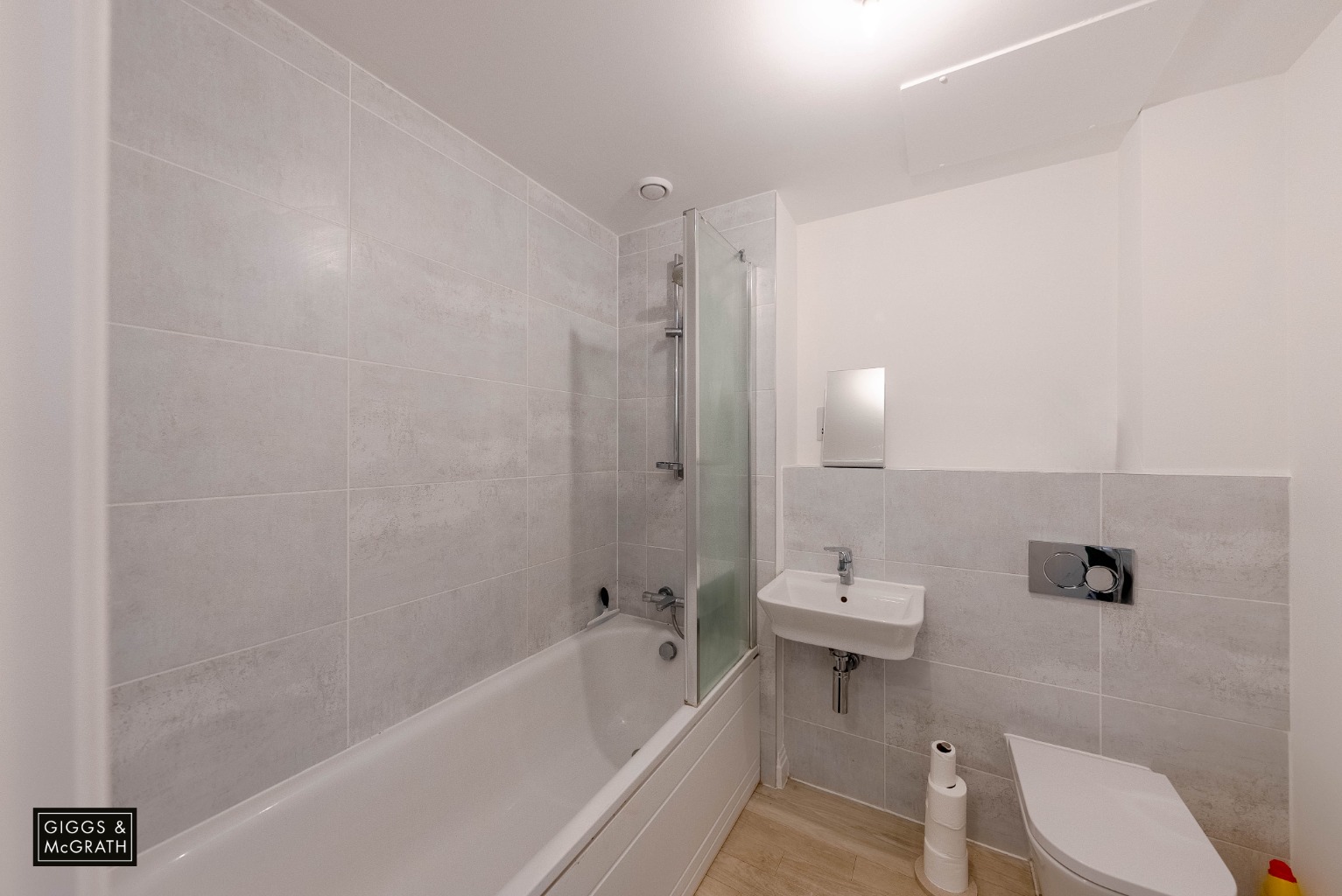 2 bed flat for sale in Central Avenue, Huntingdon  - Property Image 7