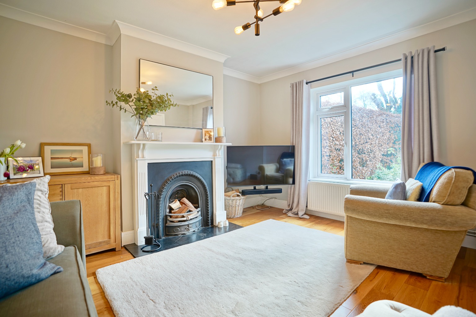 3 bed semi-detached house for sale in Chapmans, Huntingdon 3