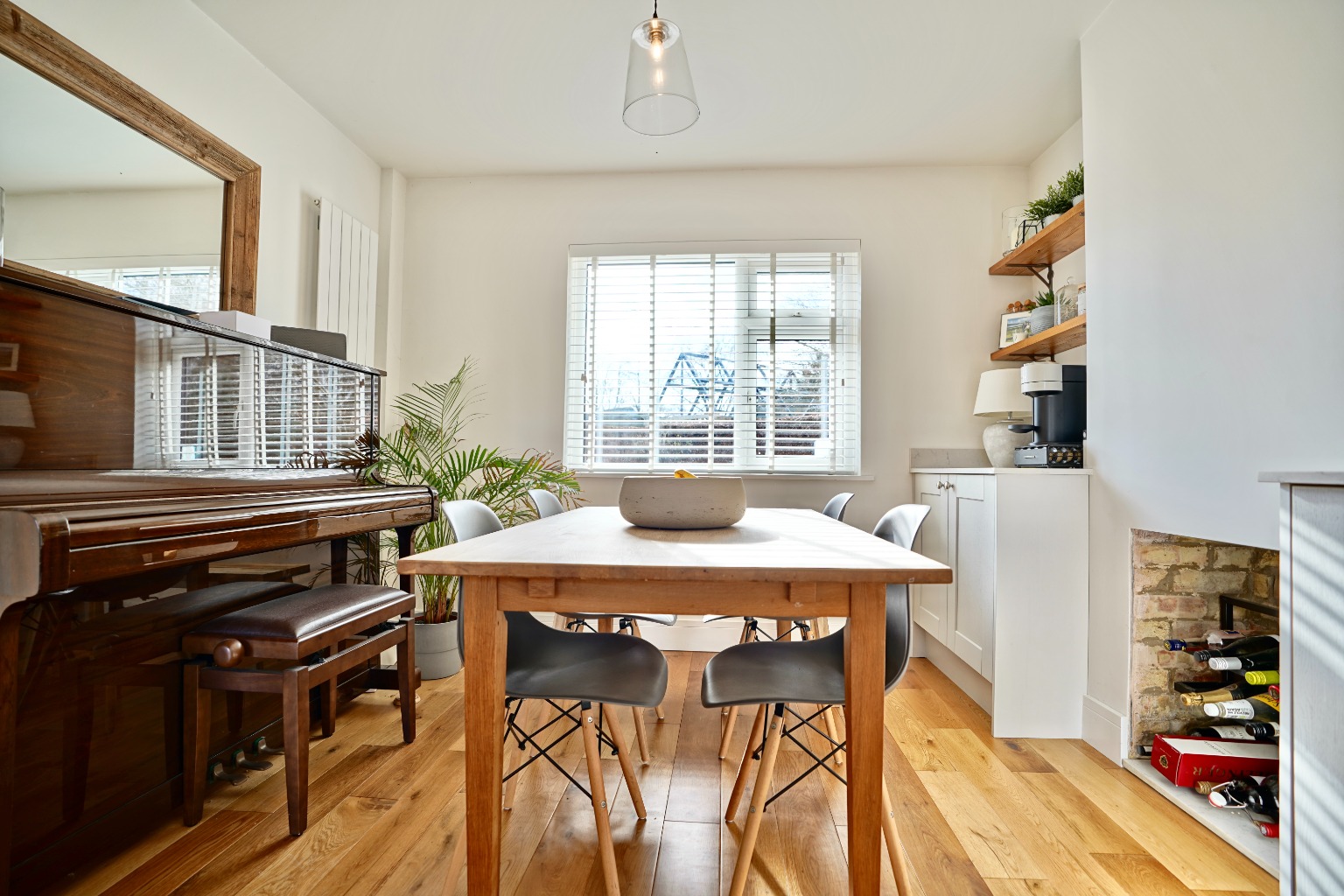 3 bed semi-detached house for sale in Chapmans, Huntingdon  - Property Image 5