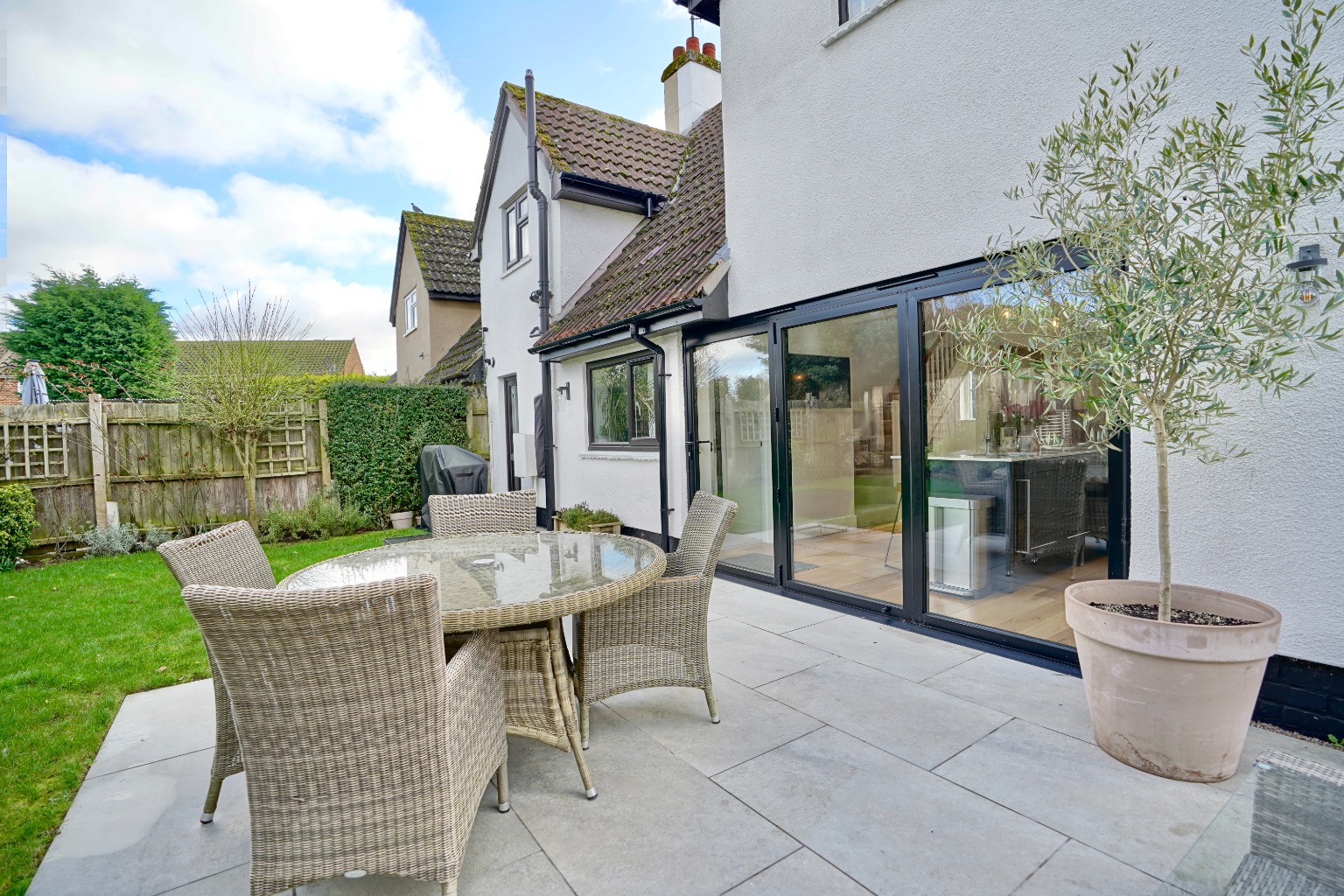 3 bed semi-detached house for sale in Chapmans, Huntingdon  - Property Image 22