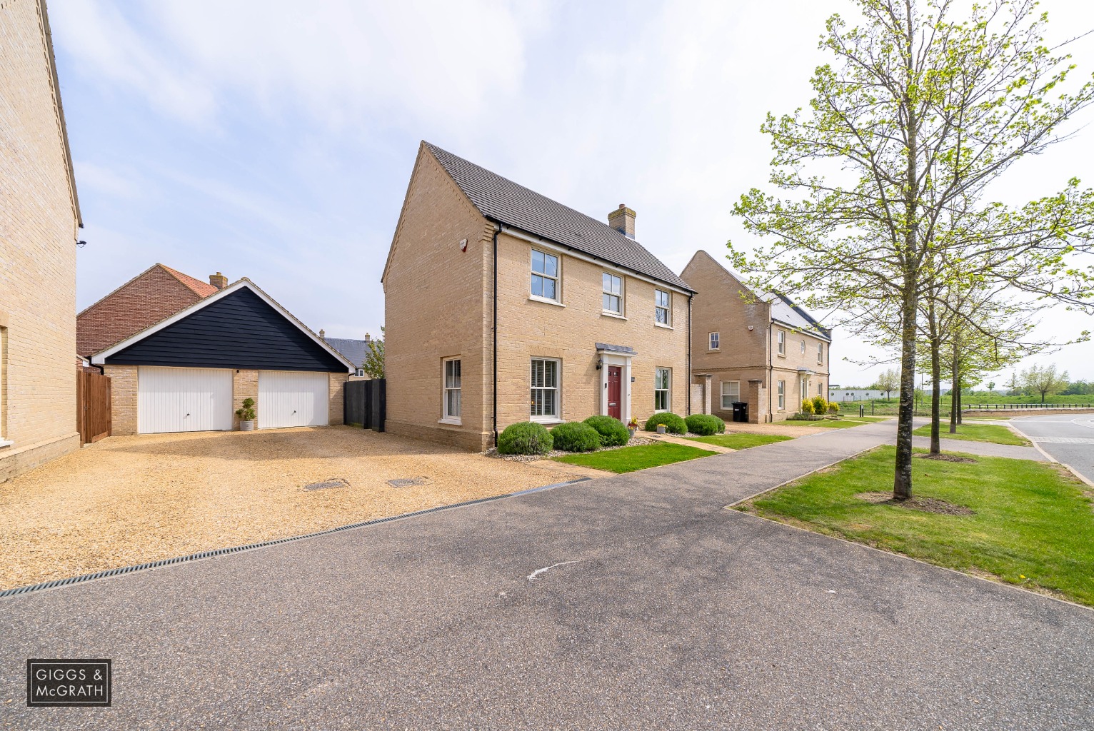 3 bed detached house for sale in Carnaile Road, Huntingdon 15