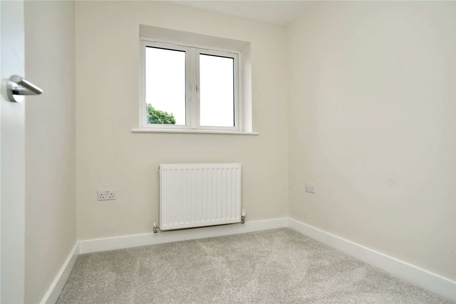 3 bed semi-detached house for sale in Pettit Road, Huntingdon 6