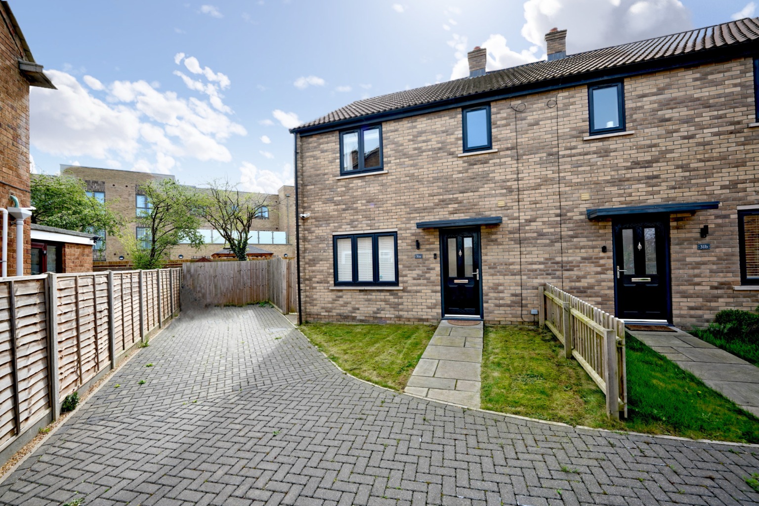 3 bed semi-detached house for sale in Pettit Road, Huntingdon, PE29