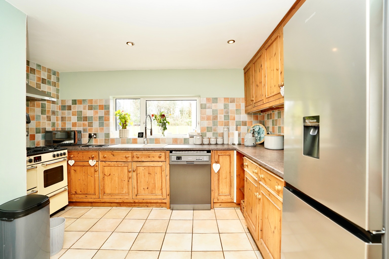 4 bed detached bungalow for sale in Needingworth Road, St. Ives  - Property Image 2