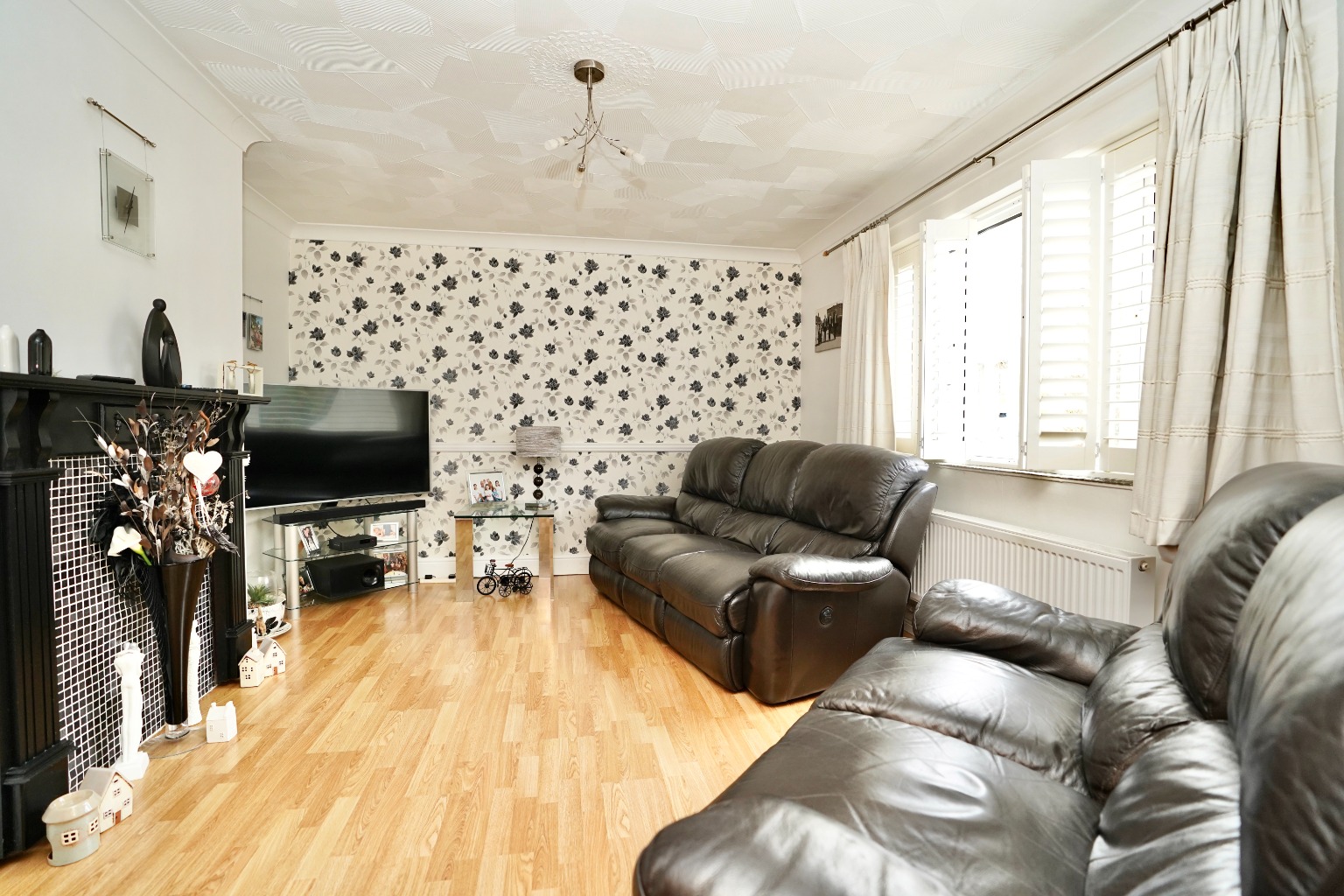 4 bed detached bungalow for sale in Needingworth Road, St. Ives  - Property Image 5